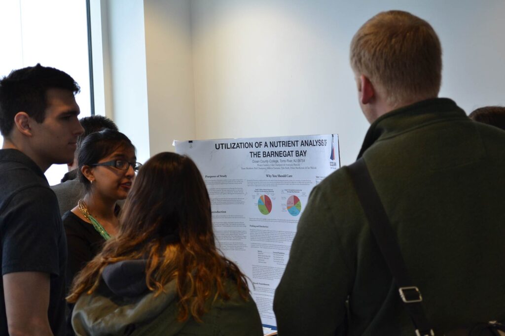 hhonors by contract students working on product