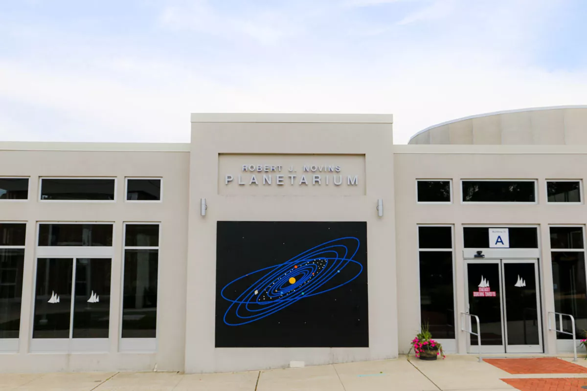 Planetarium building